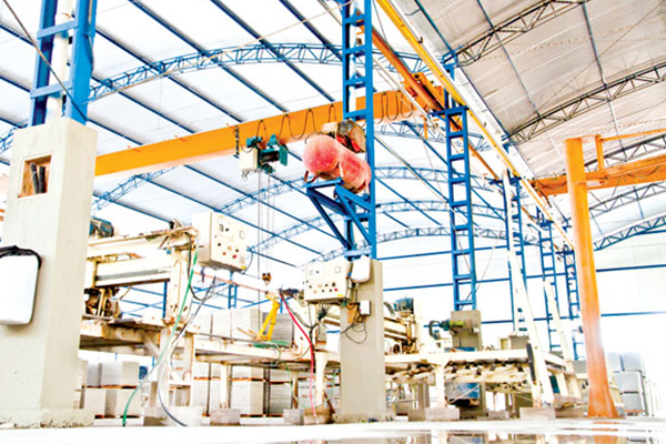 FÁBRICA DE PISOS ELEVADOS